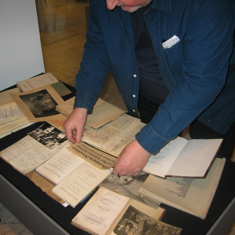 d4864b4ef9d0cd04af30cad6ad9abbb9