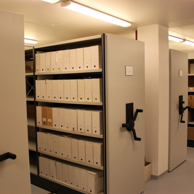 939d26085688b8d8f0c4a476a41db432