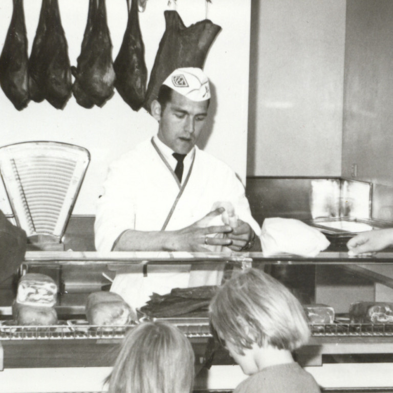 ba6b4ba8d2b9a4344dda451a4b28ffa2