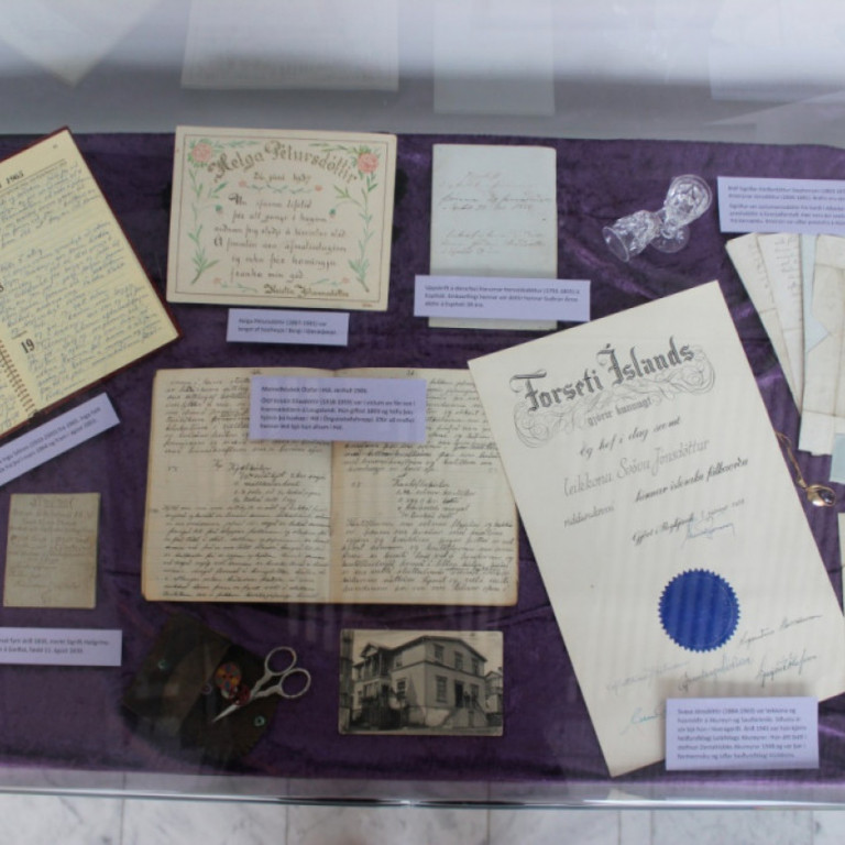 1ae20a406b92ea6e3c71f1f669e85402