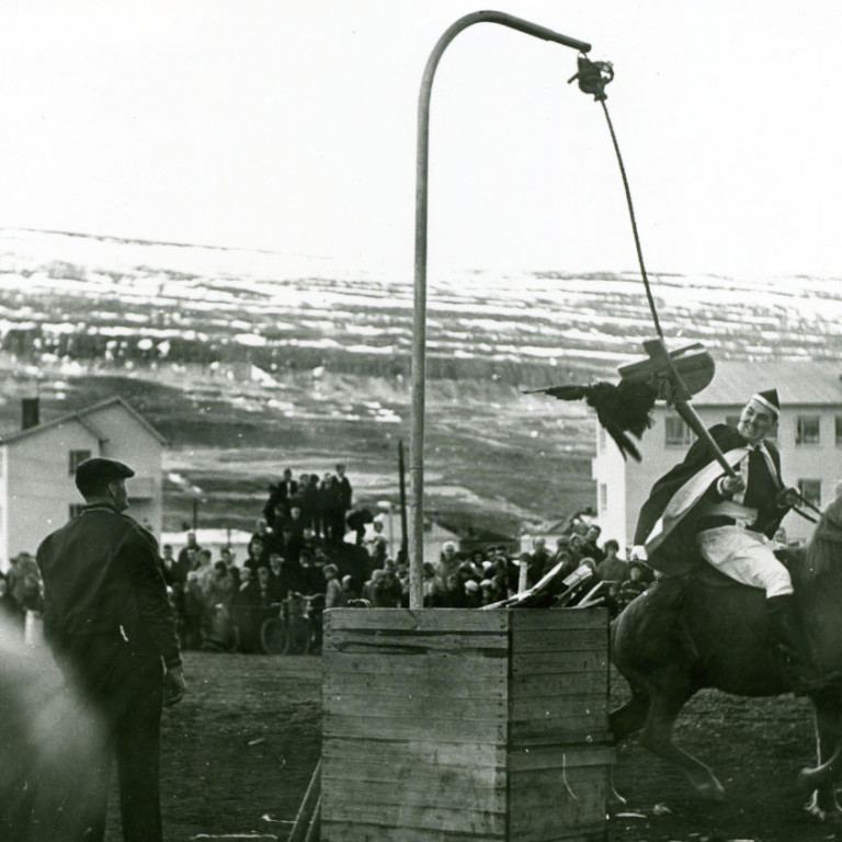 03e32625d01bb804ebbd50d9aa55f4c4