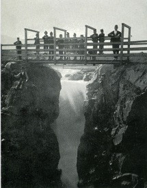 Glerárbrúin sem smíðuð var 1880