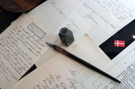 Úr sýningarkassa um Jón Borgfirðing og fjölskyldu