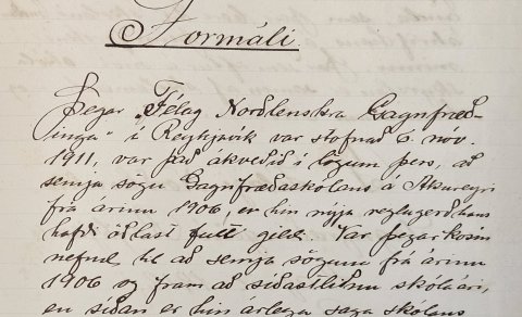 Saga Gagnfræðaskólans á Akureyri 1906