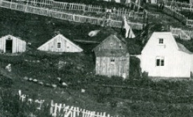 Salbjargarbær var stærri en húsin í kring.  Bærinn var rifinn um 1910.